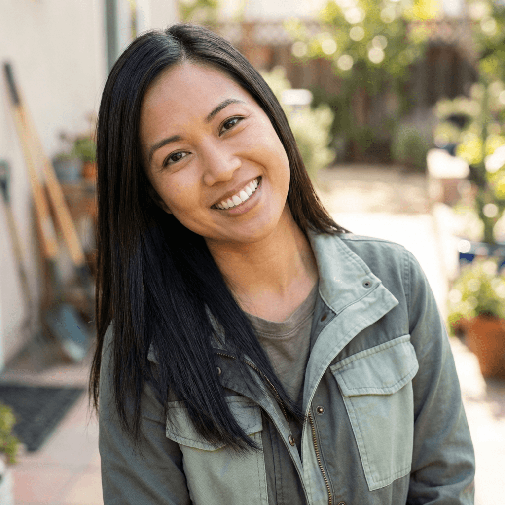 Rebecca Tran portrait